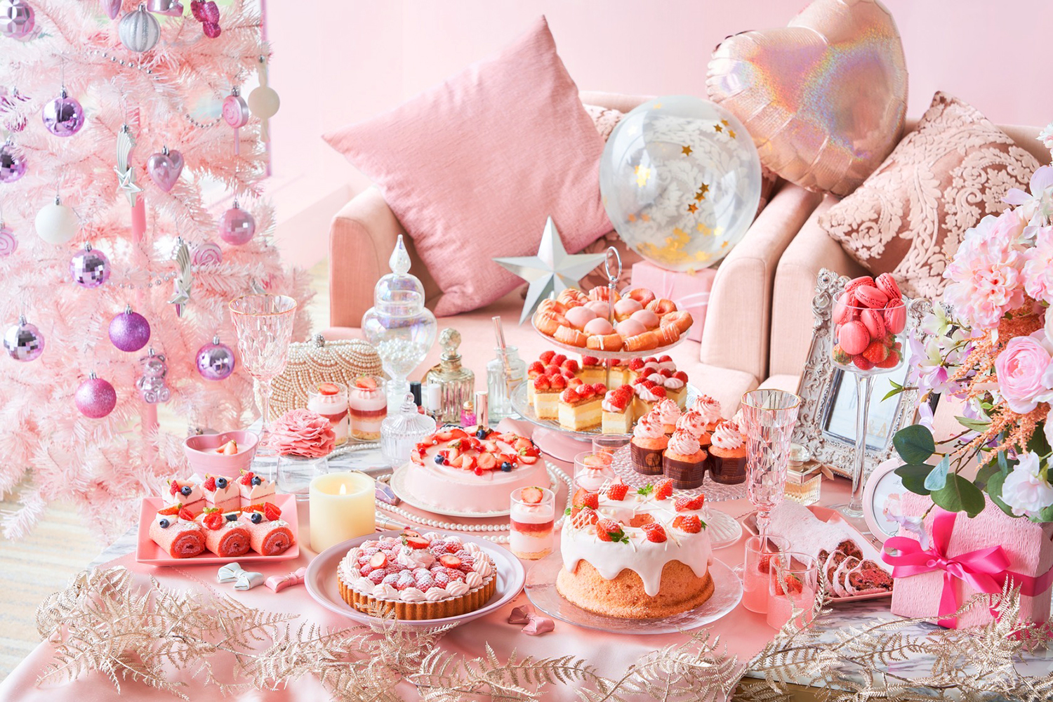 ヒルトン東京お台場 ピンクづくしのストロベリーデザートビュッフェ Christmas Girl S Room ピンクで飾り付けた女の子のお部屋をイメージ Emo Miu エモミュー