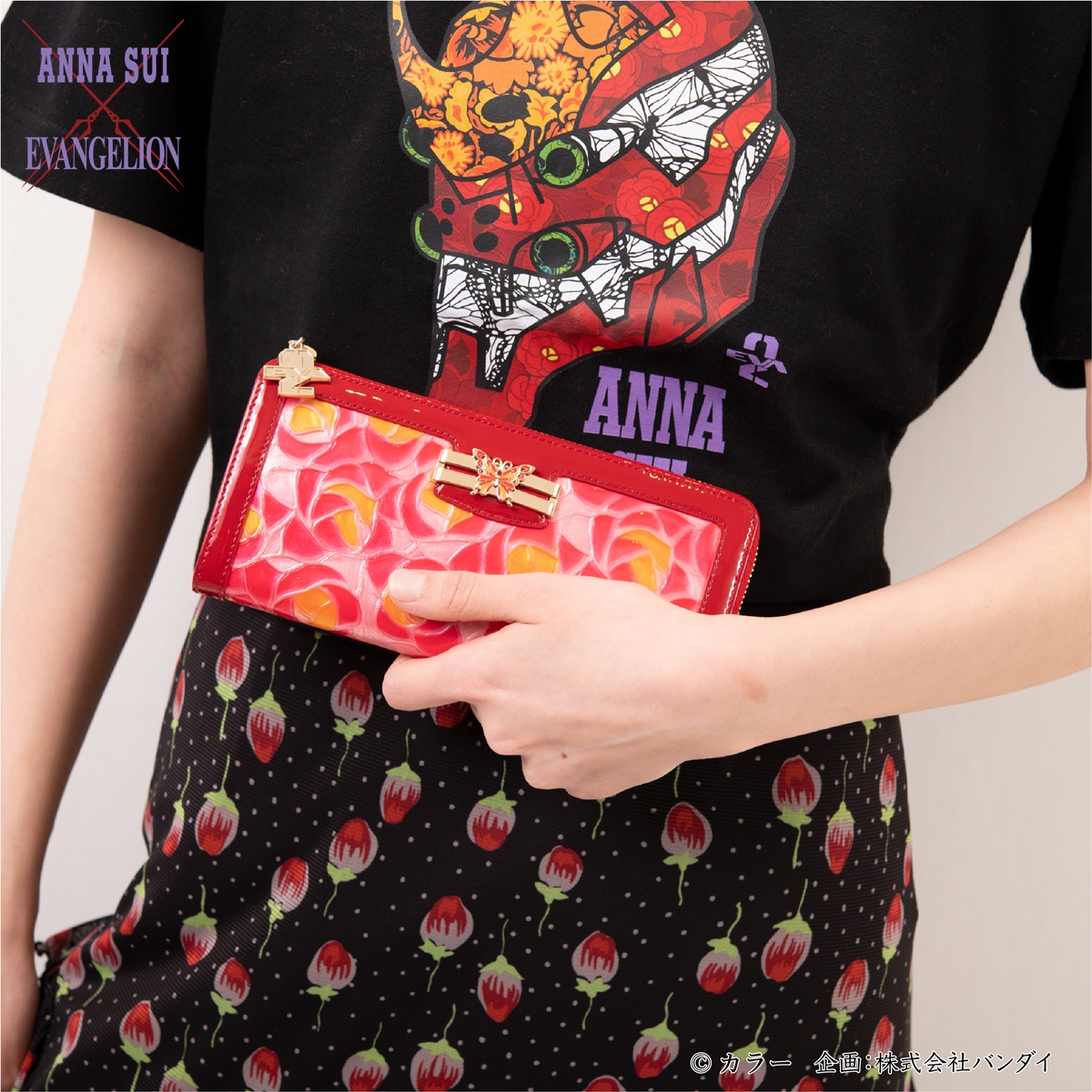 エヴァンゲリオン Anna Suiが初コラボ 初号機や2号機をイメージした蝶や薔薇モチーフのバッグやtシャツなど Emo Miu エモミュー