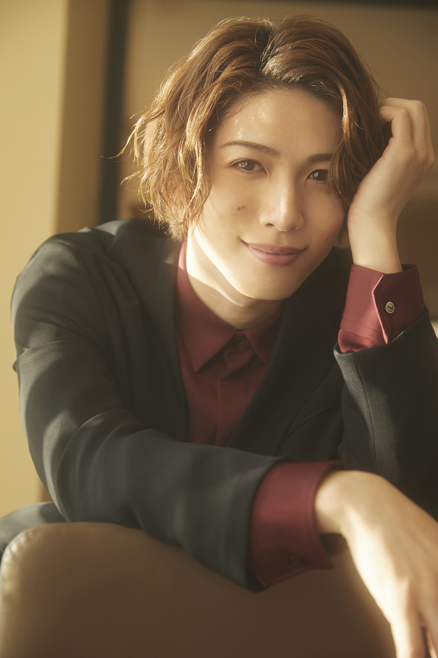 女性(姉2人)に囲まれて育ってきたので、男らしく演じるのは難しかった 