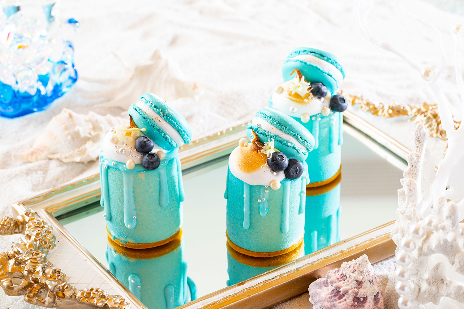 まるで宝石のようなスイーツなどが楽しめる ヒルトン東京 クリスタル マーメイドinホワイトラグーン 開催 Emo Miu エモミュー