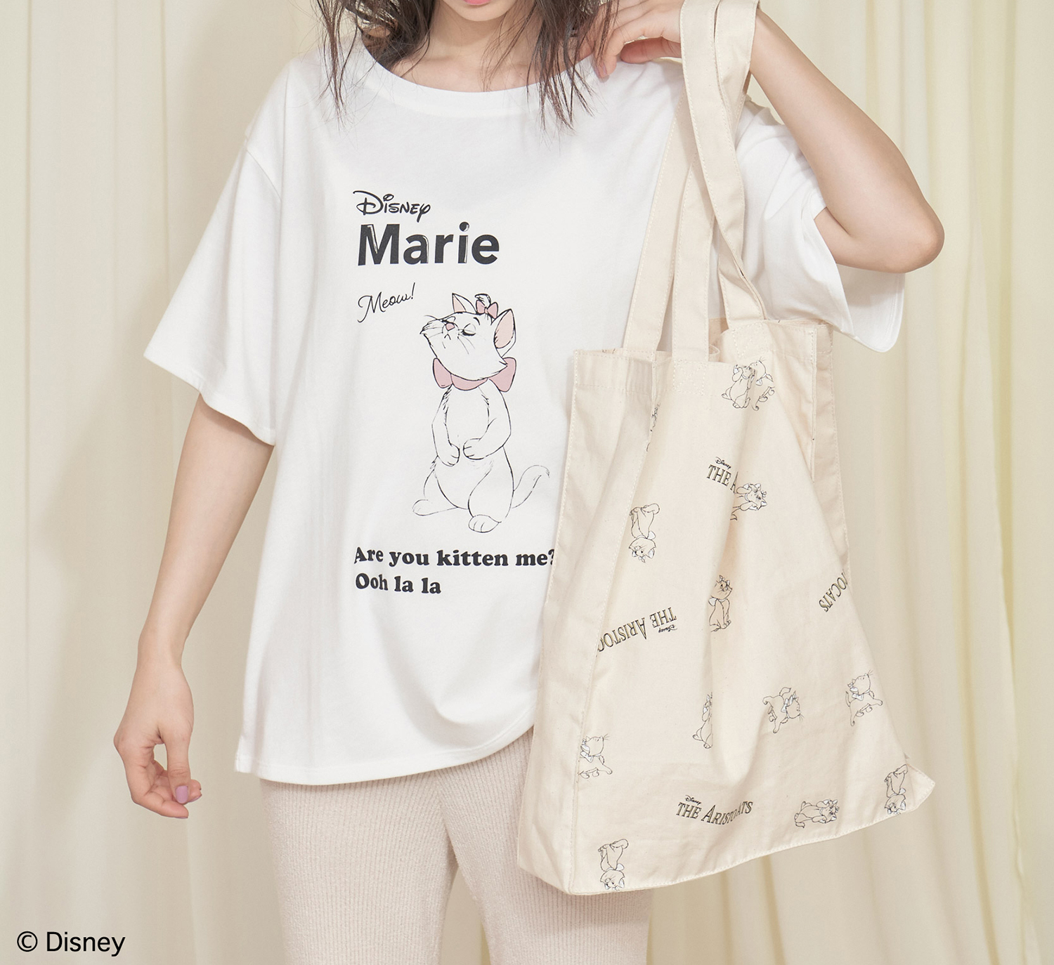 Snidel Homeからディズニー おしゃれキャット マリー コレクション ヴィンテージ感あるマリー パリの街並みをデザインしたtシャツやルームウェアなど Emo Miu エモミュー