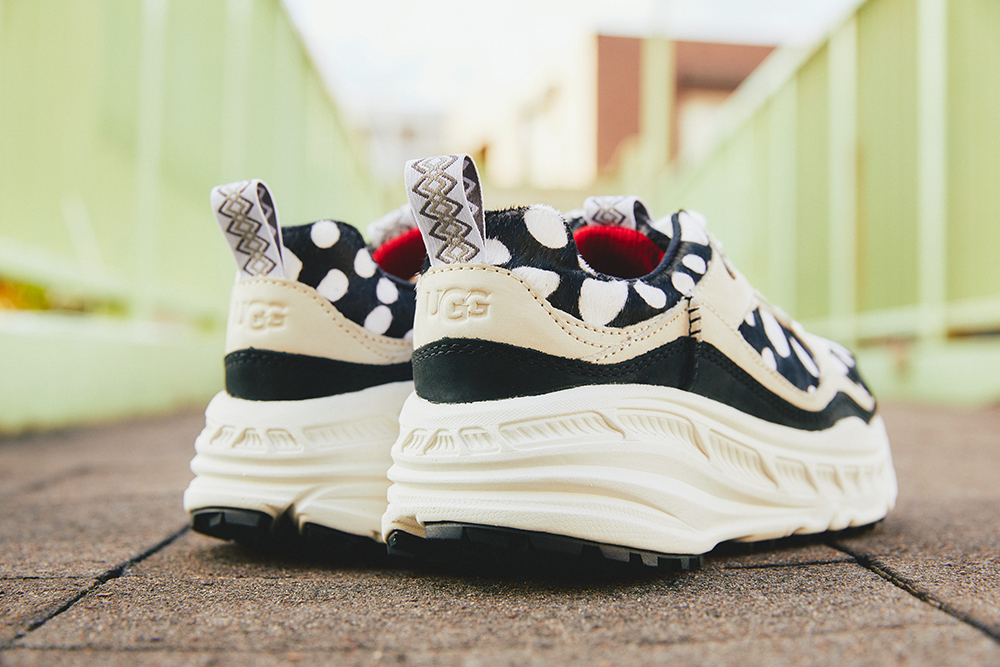 UGG＠mos(アグ アトモス)即完したUGG®CA805“DALMATIAN”から、柄が反転  