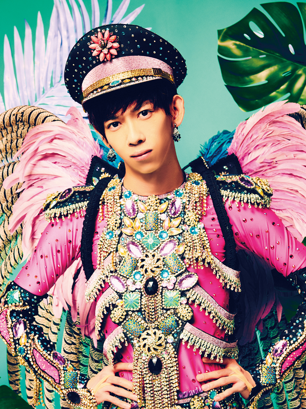 超特急・最新楽曲「CARNAVAL(カルナバル)」本場サンバ衣装専門のプロが 