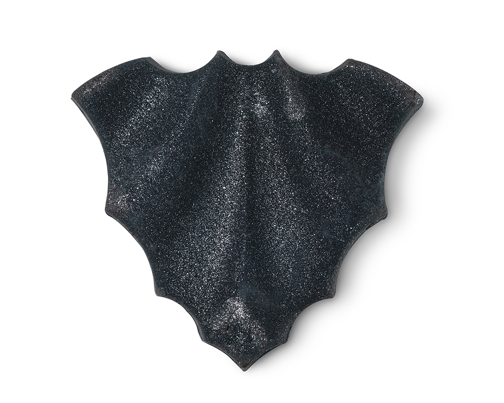 Lush ラッシュ の今年のハロウィンはパチパチなるおばけのバスボムやコウモリ巾着のギフトボックスなどキュートでカラフルなバスグッズ登場 Emo Miu エモミュー Lush ラッシュ の今年のハロウィンはパチパチなるおばけのバスボムやコウモリ巾着のギフトボックスなどキュートでカラフルなバスグッズ登場 Emo Miu エモミュー