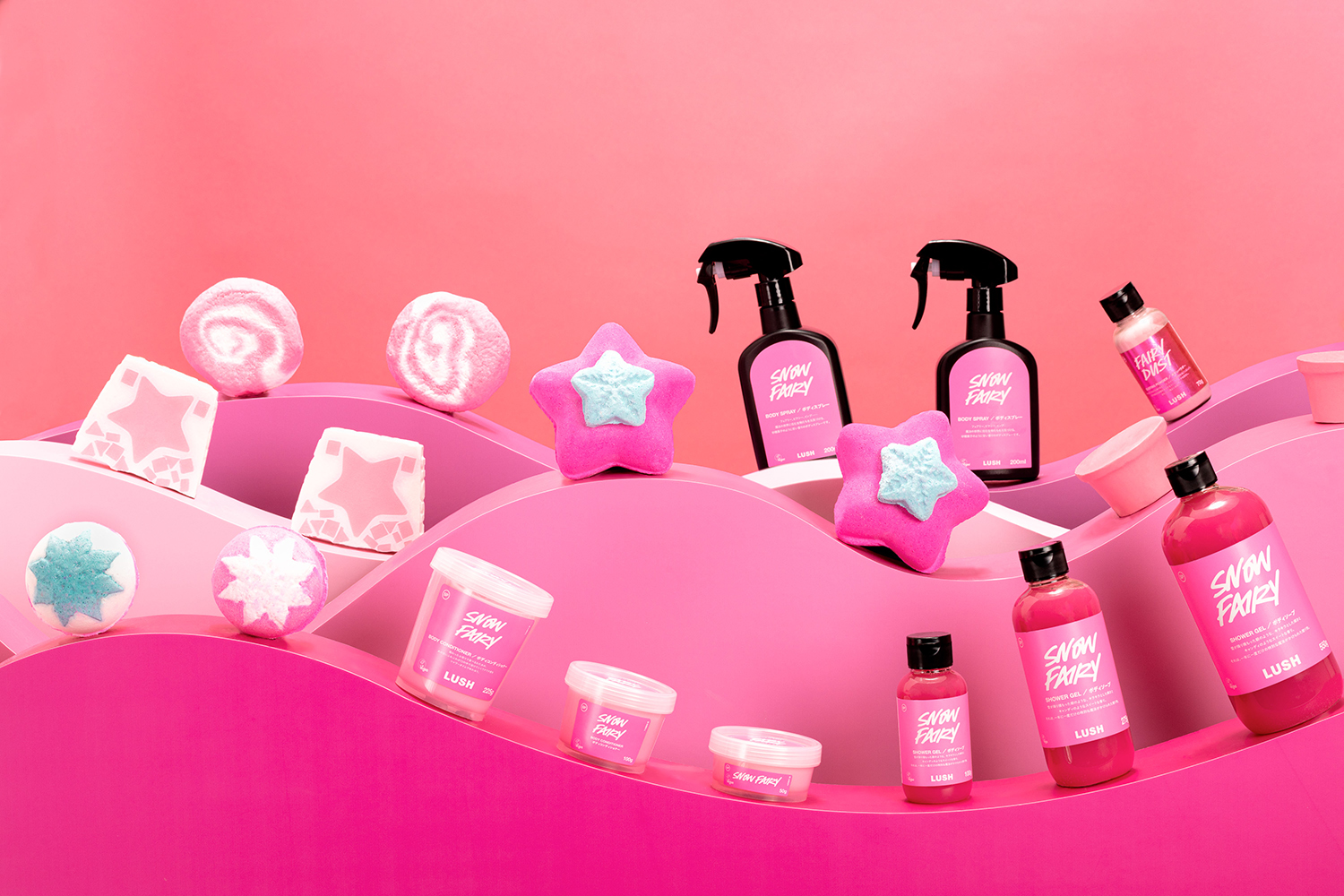 ピンク色に染まるスイートなバスタイム Lush ラッシュ クリスマス限定 Snow Fairy シリーズ Emo Miu エモミュー