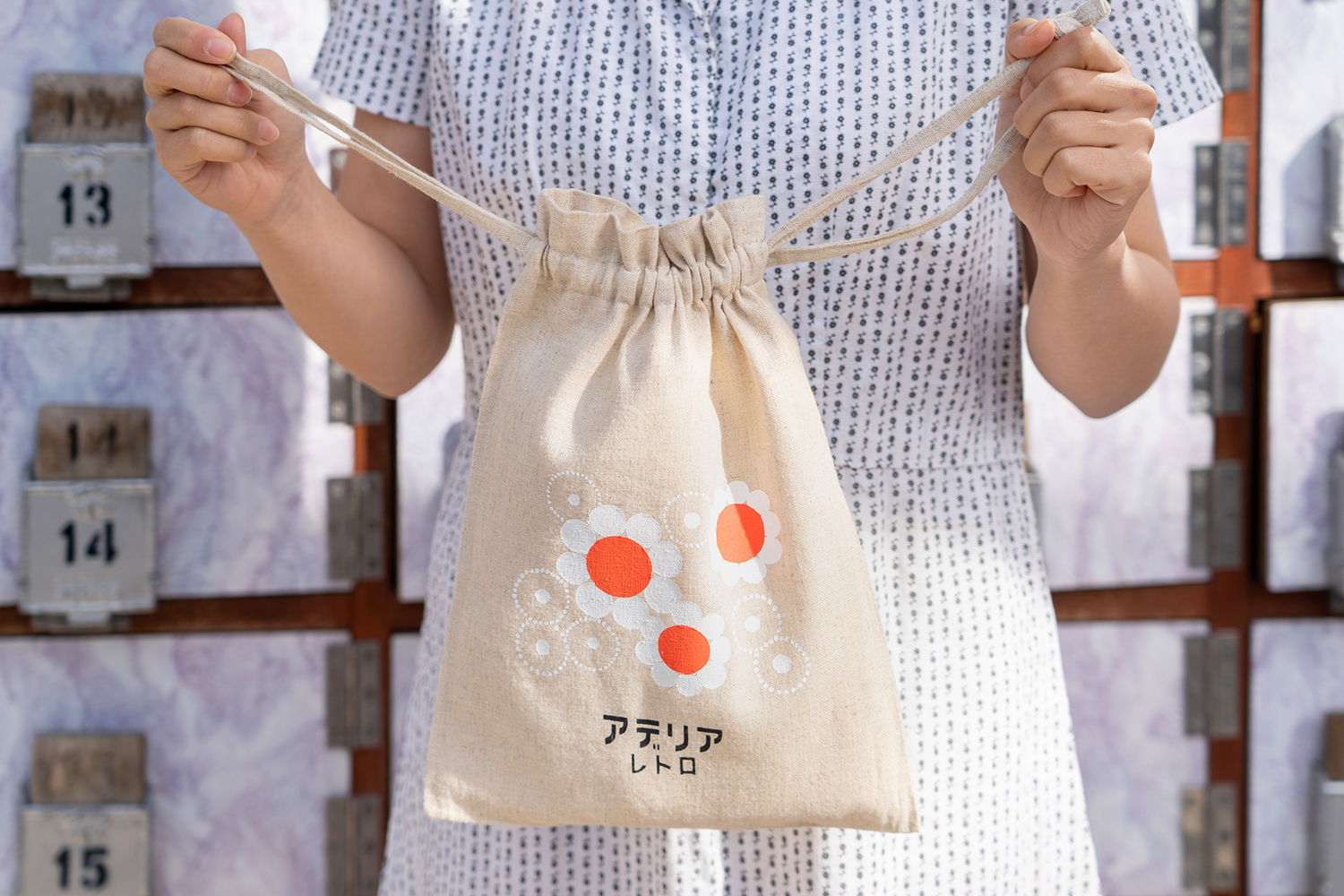 昭和レトロな花柄をデザインしたおふろグッズ 人気ブランド アデリアレトロ と温泉銭湯 玉川温泉がコラボ Emo Miu エモミュー 昭和レトロな花柄をデザインしたおふろグッズ 人気ブランド アデリアレトロ と温泉銭湯 玉川温泉がコラボ Emo Miu エモミュー