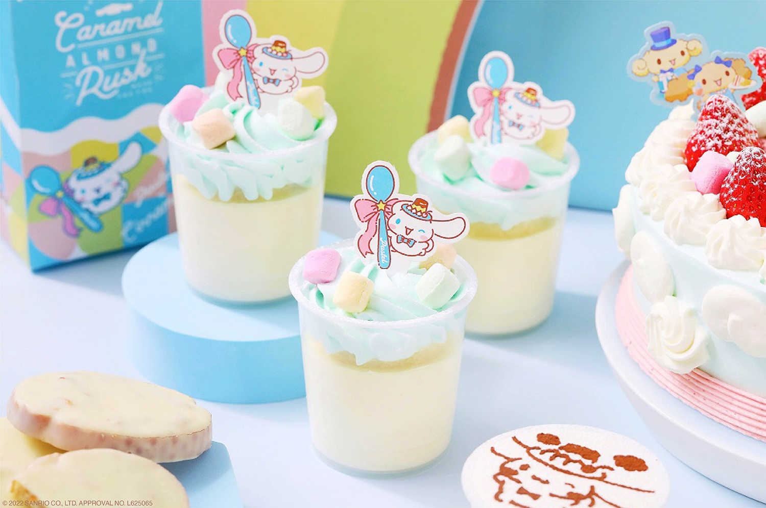 レインボーカラーの2段ケーキも！Pastel(パステル)、シナモロールと初 