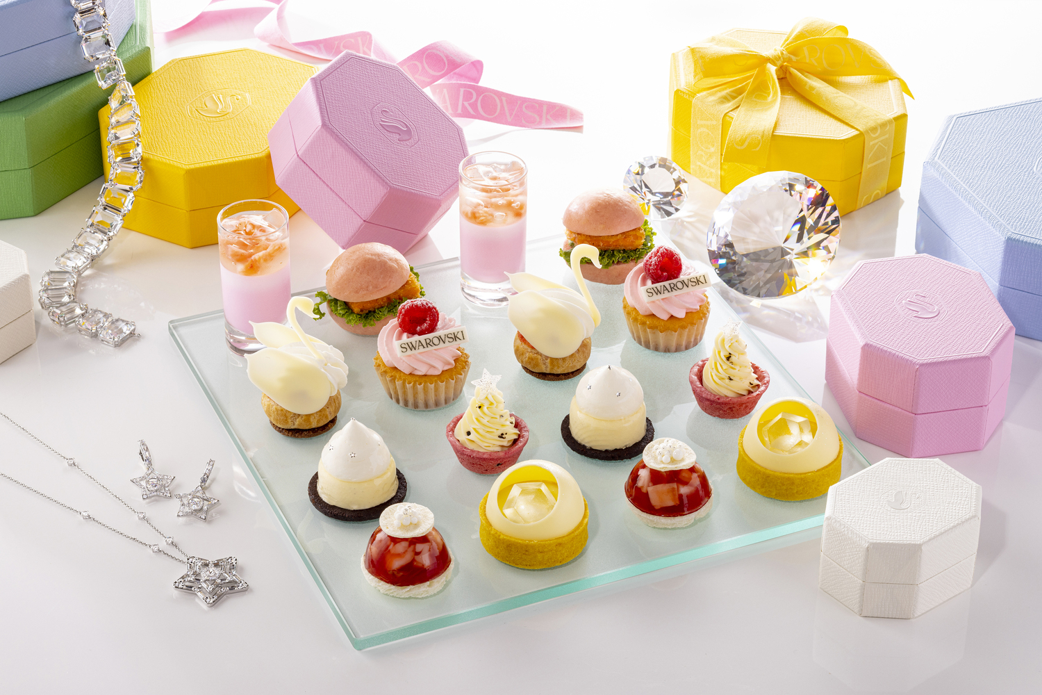 スワロフスキー】ケーキ SWAROVSKI（スワロフスキー） バースデー 