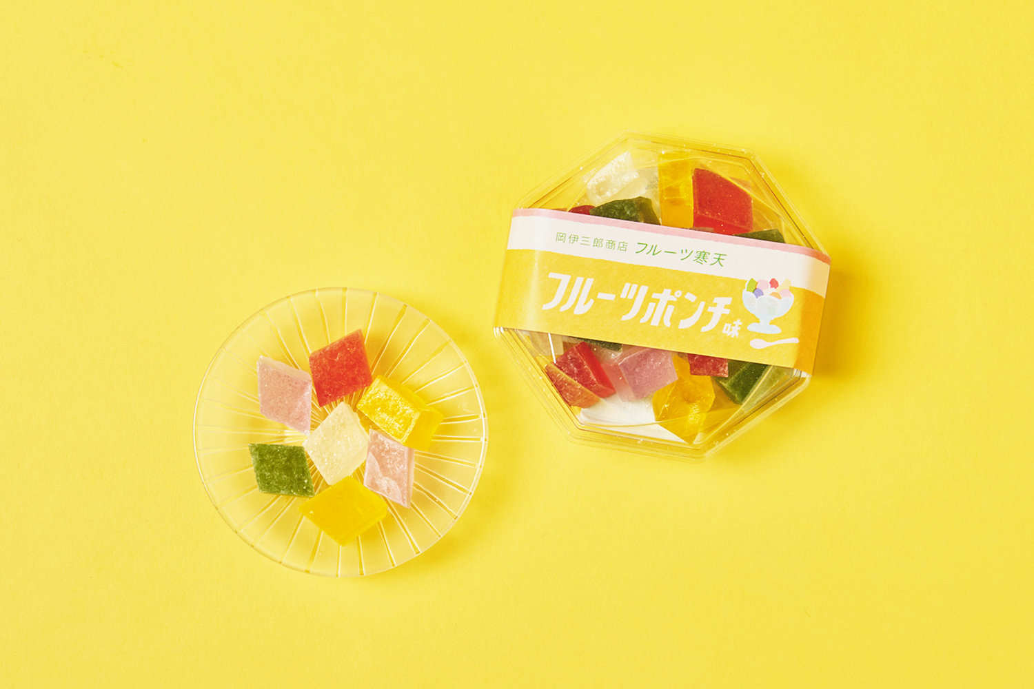 レトロカワイイ琥珀糖「フルーツ寒天」の新フレーバー「クラフトコーラフロート味」が秋冬限定で登場!こどもコーラを原料にした昔懐かしいエモい味わい Emo!miu|エモミュー レトロ琥珀糖 マスコットBC コンプリート
