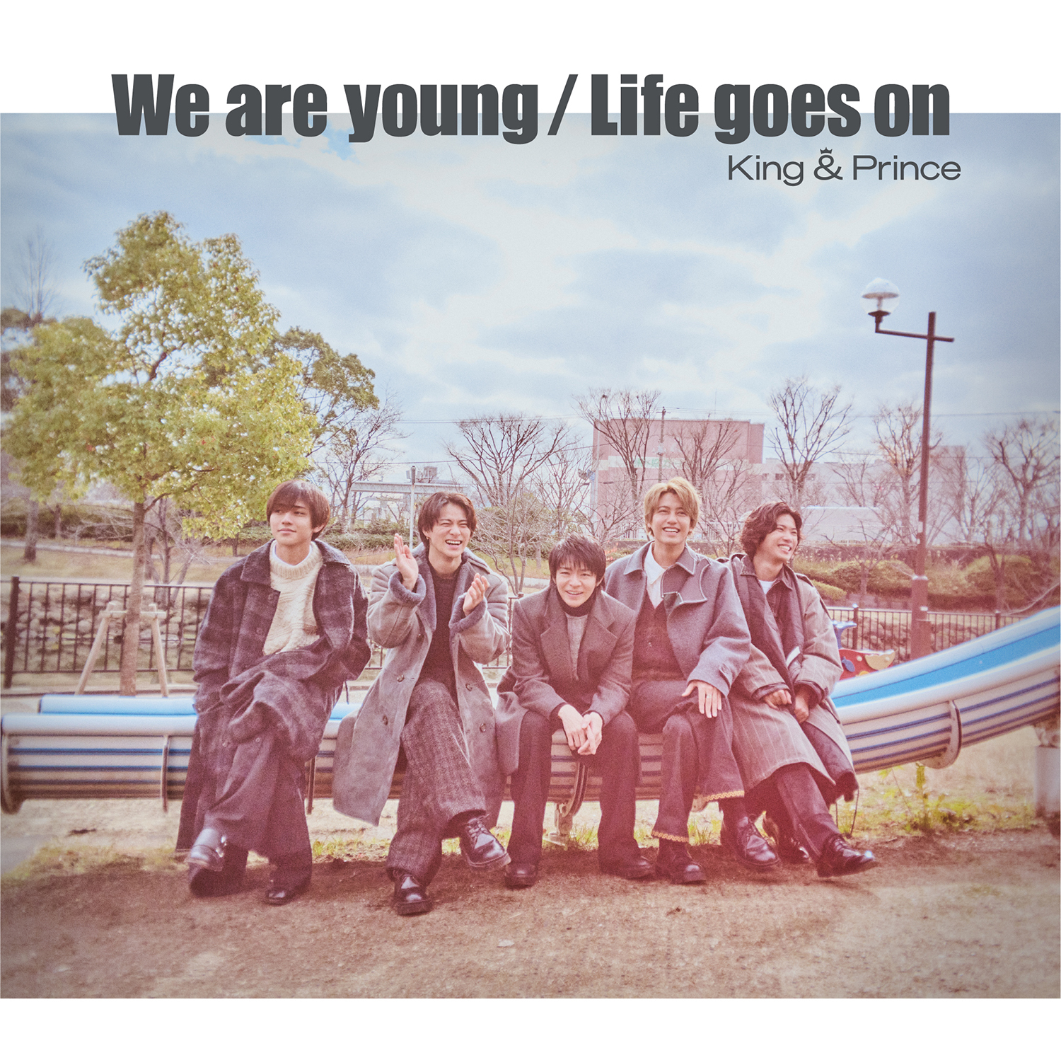 Life goes on Tiara盤 young We are Dear 邦楽 | redciteco.org