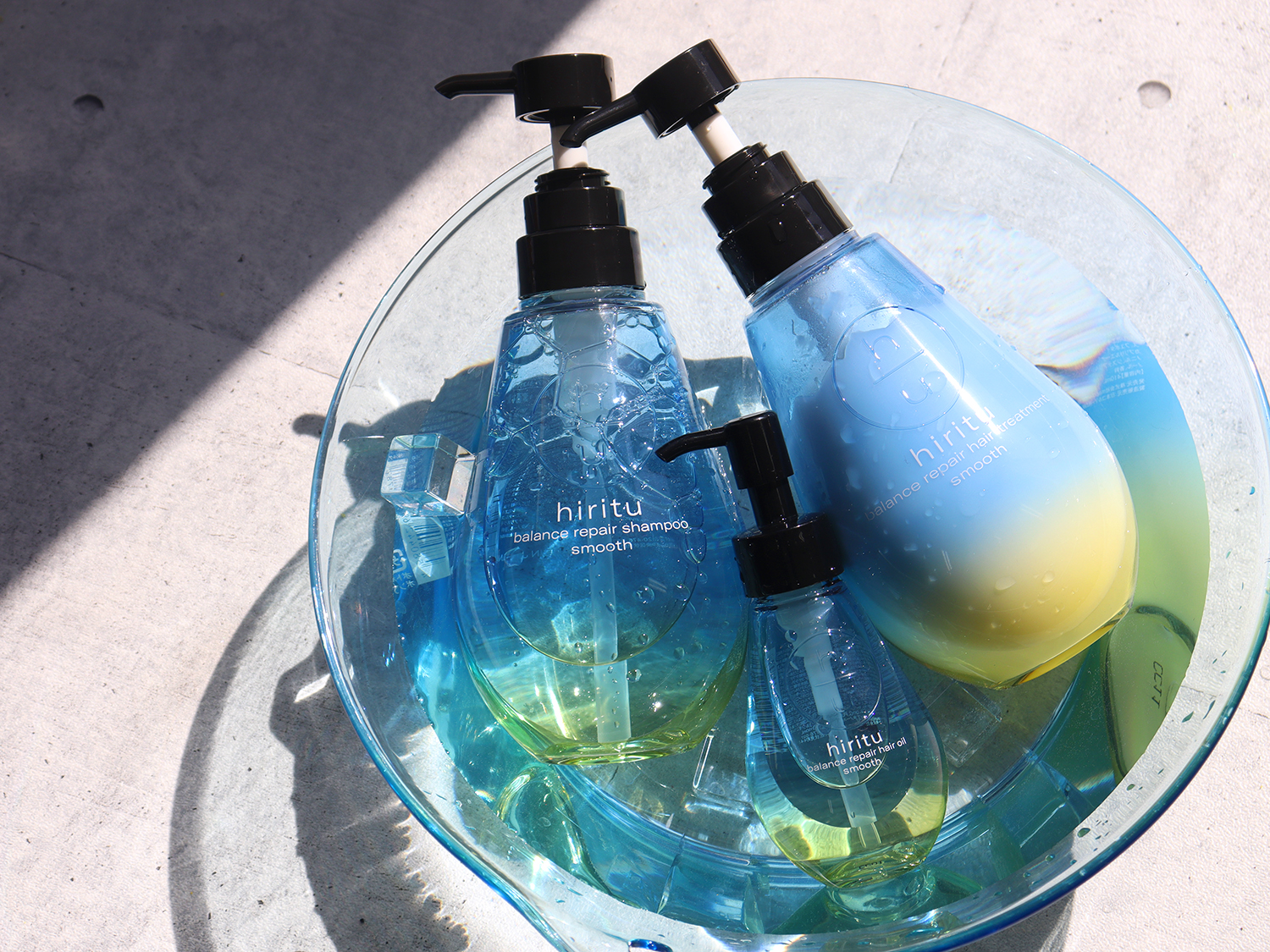 ヒリツ　バランスリペアシャンプー　ヘアトリートメント　スムース ヒリツ バランスリペアシャンプー⁄ヘアトリートメント オーロラ