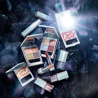 SUQQU(スック) 2023 サマー コレクション」ゆらゆらと煌き見る角度で  