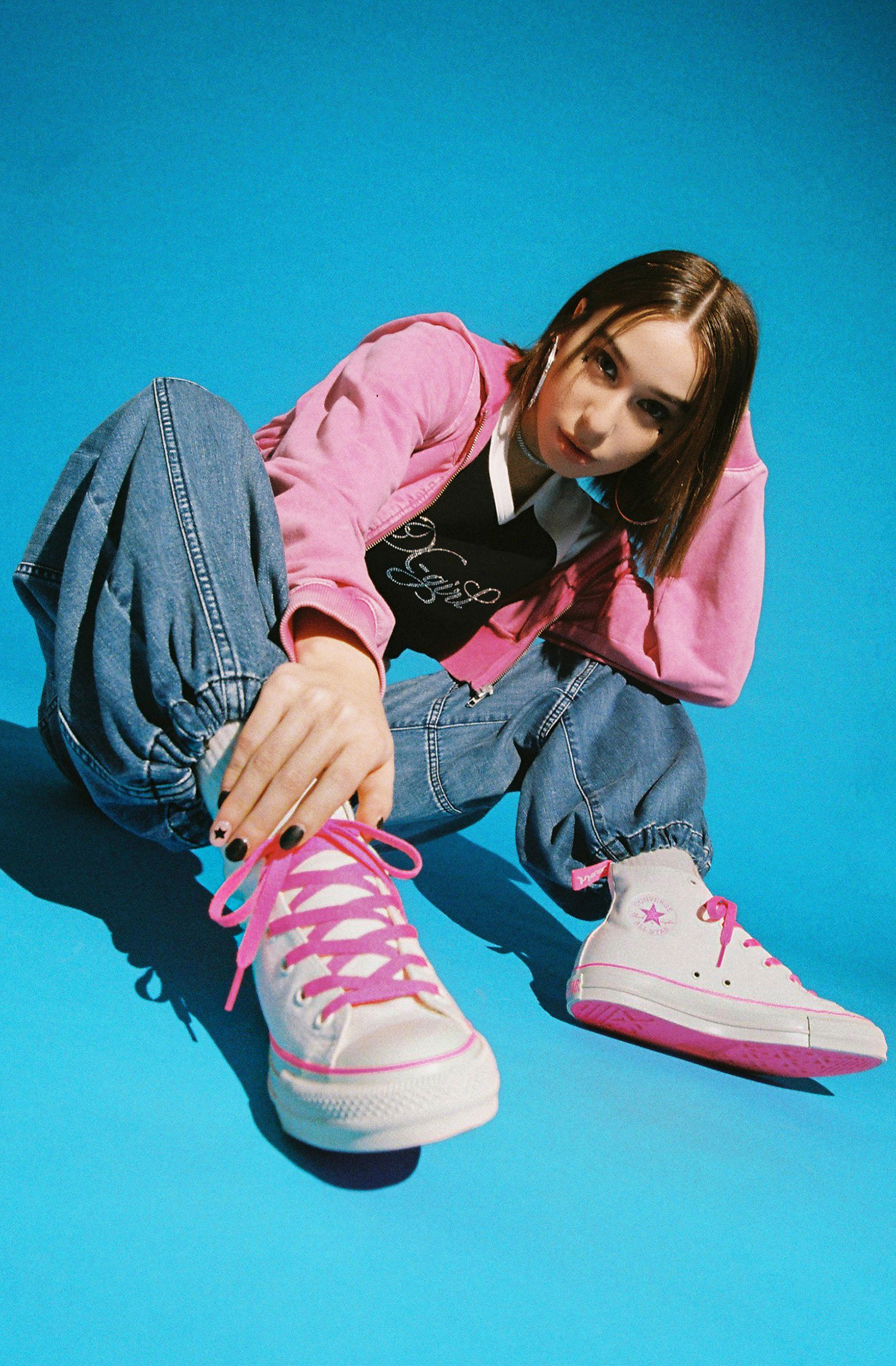 X-girlがCONVERSE(コンバース)「ALL STAR」とコラボ！ホワイト×ピンク 