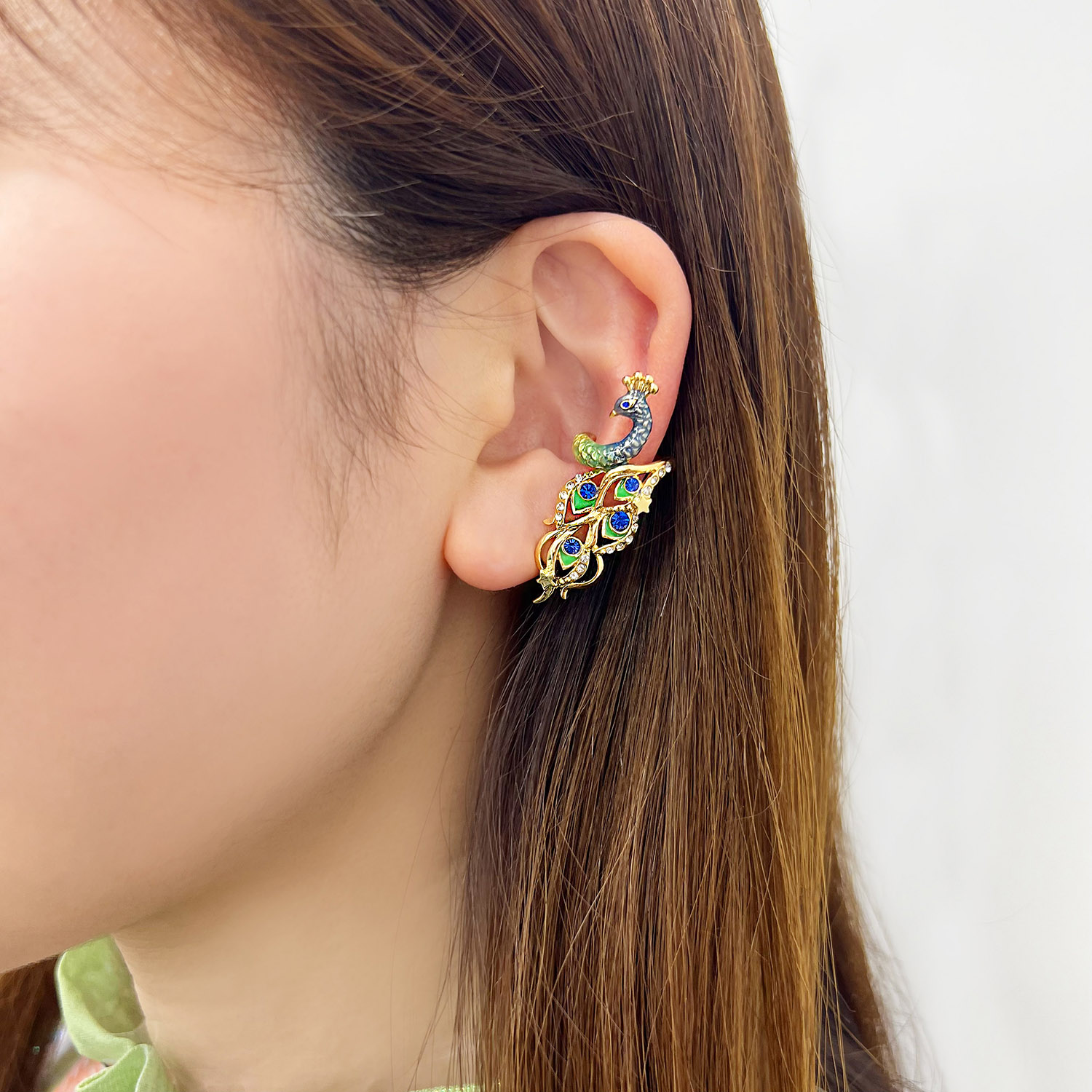 ANNA SUI(アナ スイ)から“マハラジャ”の煌びやかな世界をアクセで表現 