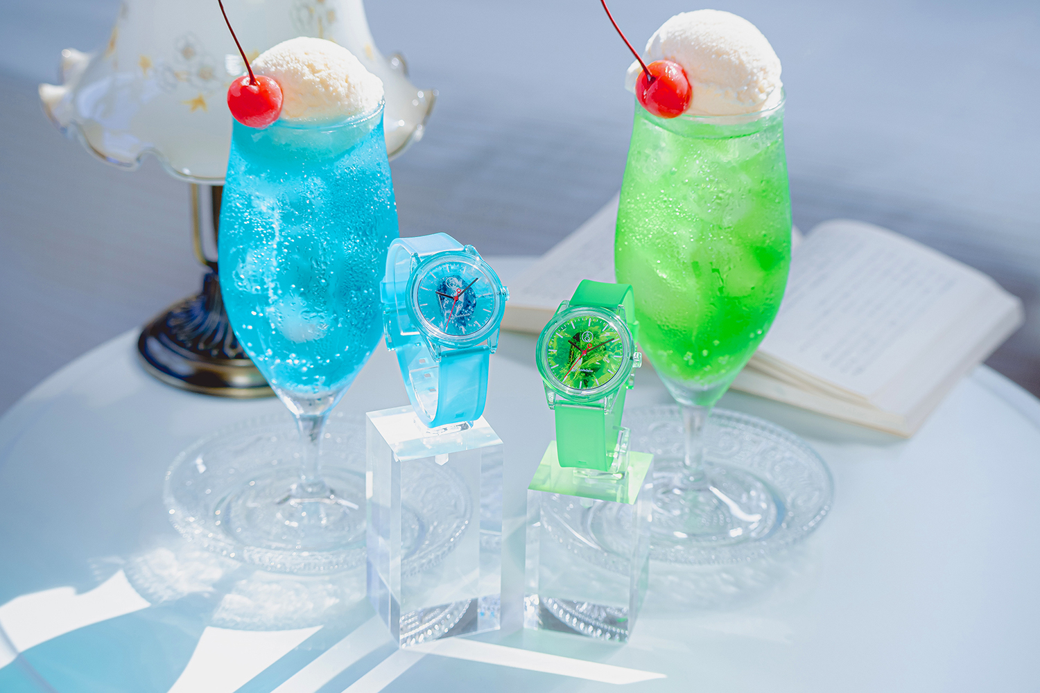 海と木漏れ日をイメージしたブルーとグリーンの美しさ！シチズンの 
