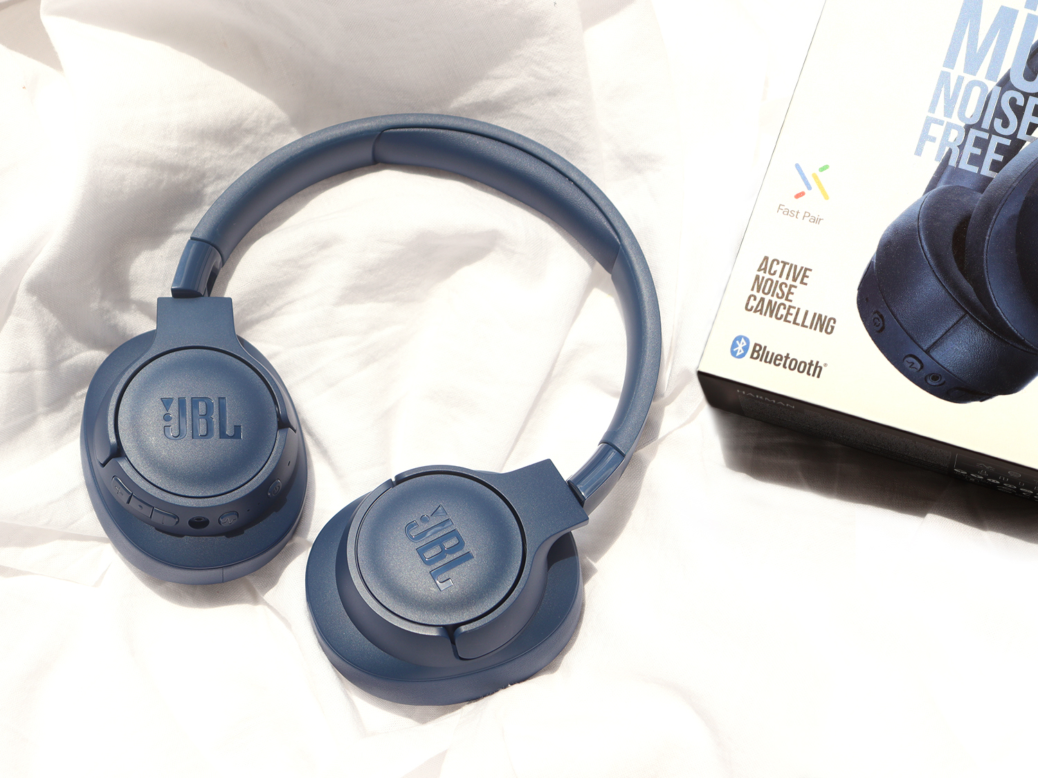 JBL TUNE 770NC ワイヤレスヘッドホン-