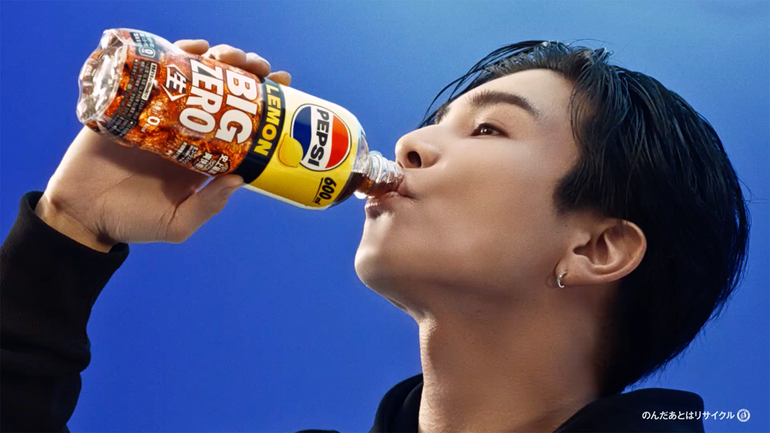 逆にフリースタイルダンスはこうしてコメントをするよりも、緊張しない 