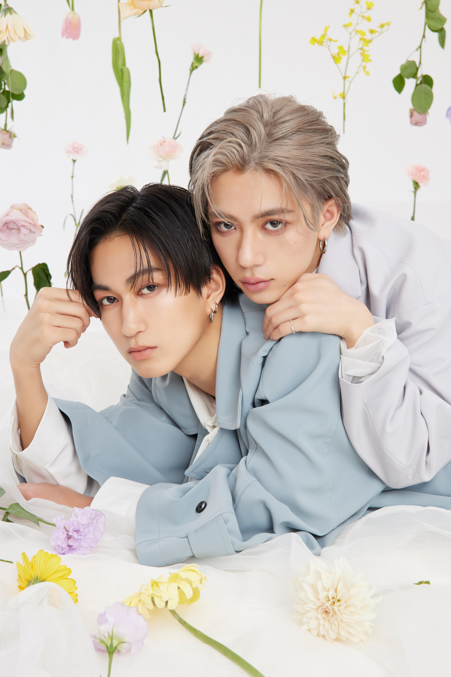 SUPER☆DRAGON・田中洸希×池田彪馬】メイクパレットを自分らしく春色に 