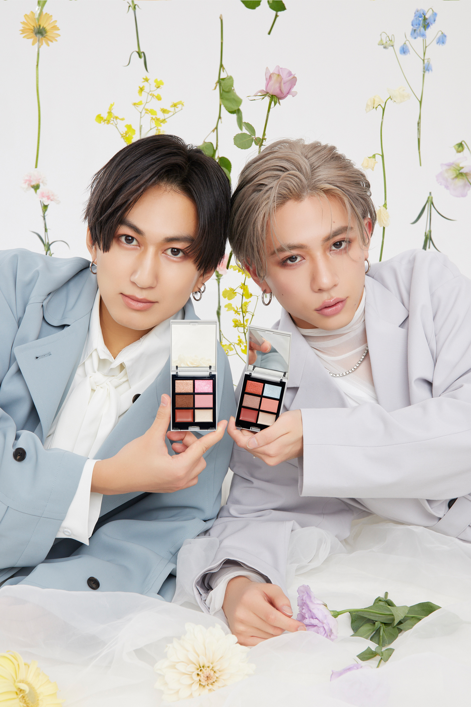 SUPER☆DRAGON・田中洸希×池田彪馬】メイクパレットを自分らしく春色に 