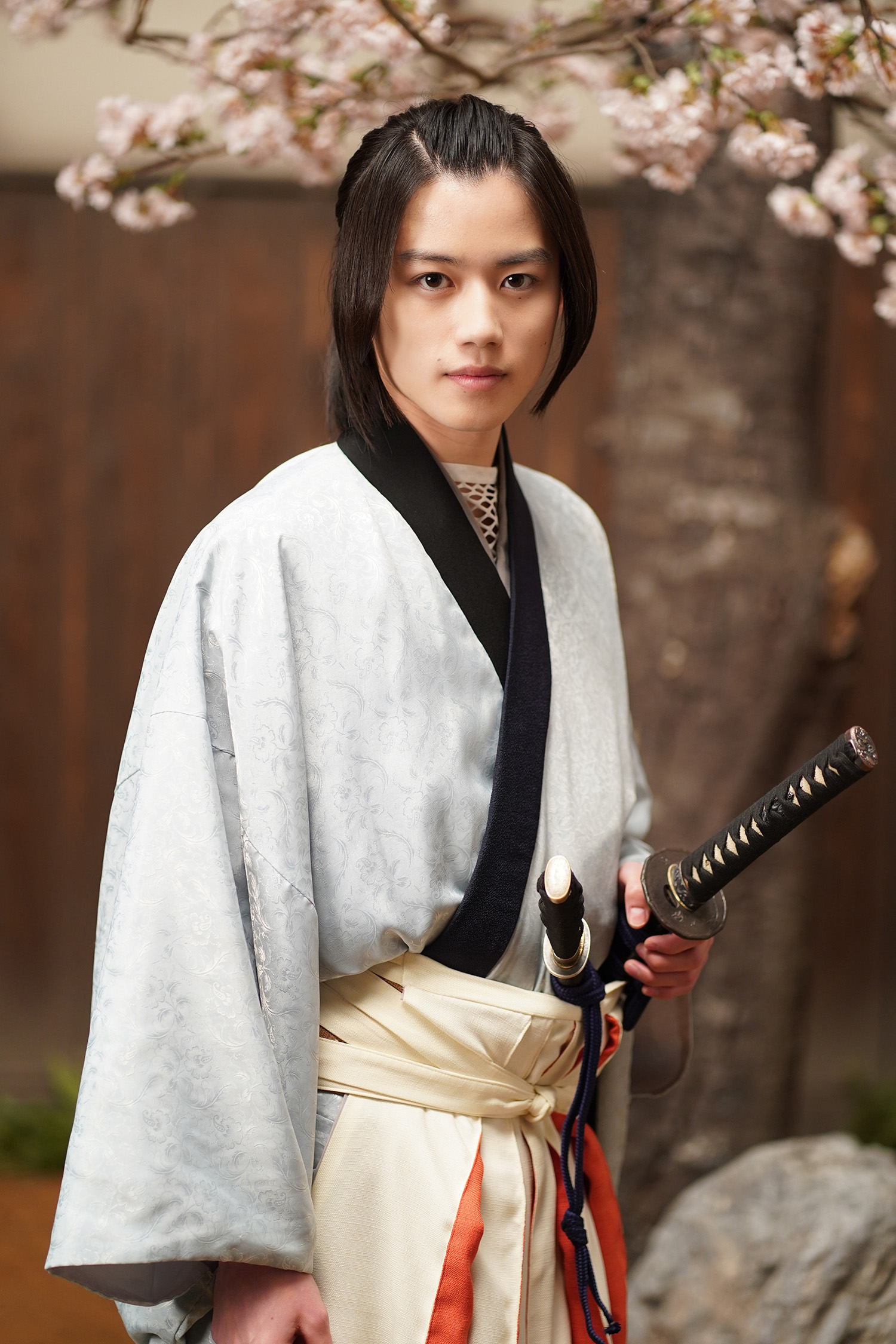 君とゆきて咲く 君ゆき 深草丘十郎 奥智哉 セット ドラマ「君とゆきて咲く」キャストの前田拳太郎、奥智哉ら京都に集結