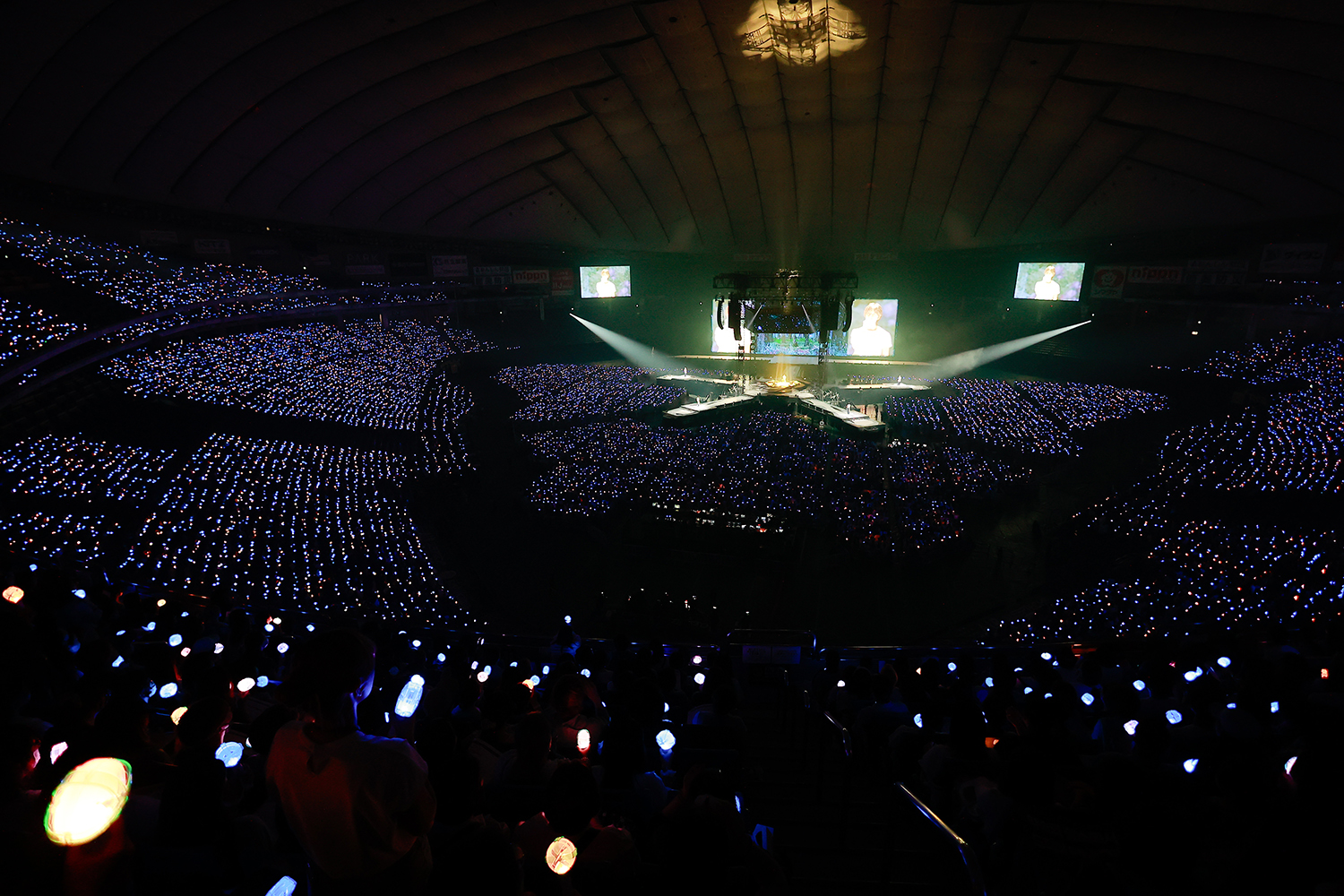 ライブレポ＞BEOMGYU(TXT)「かっこいい僕のメンバーとMOAのみなさんと青春を一緒に過ごすことができて幸せ」TOMORROW X  TOGETHER、K-POPアーティスト史上最速4大ドームツアー、東京ドーム公演2日目 | Emo!miu｜エモミュー