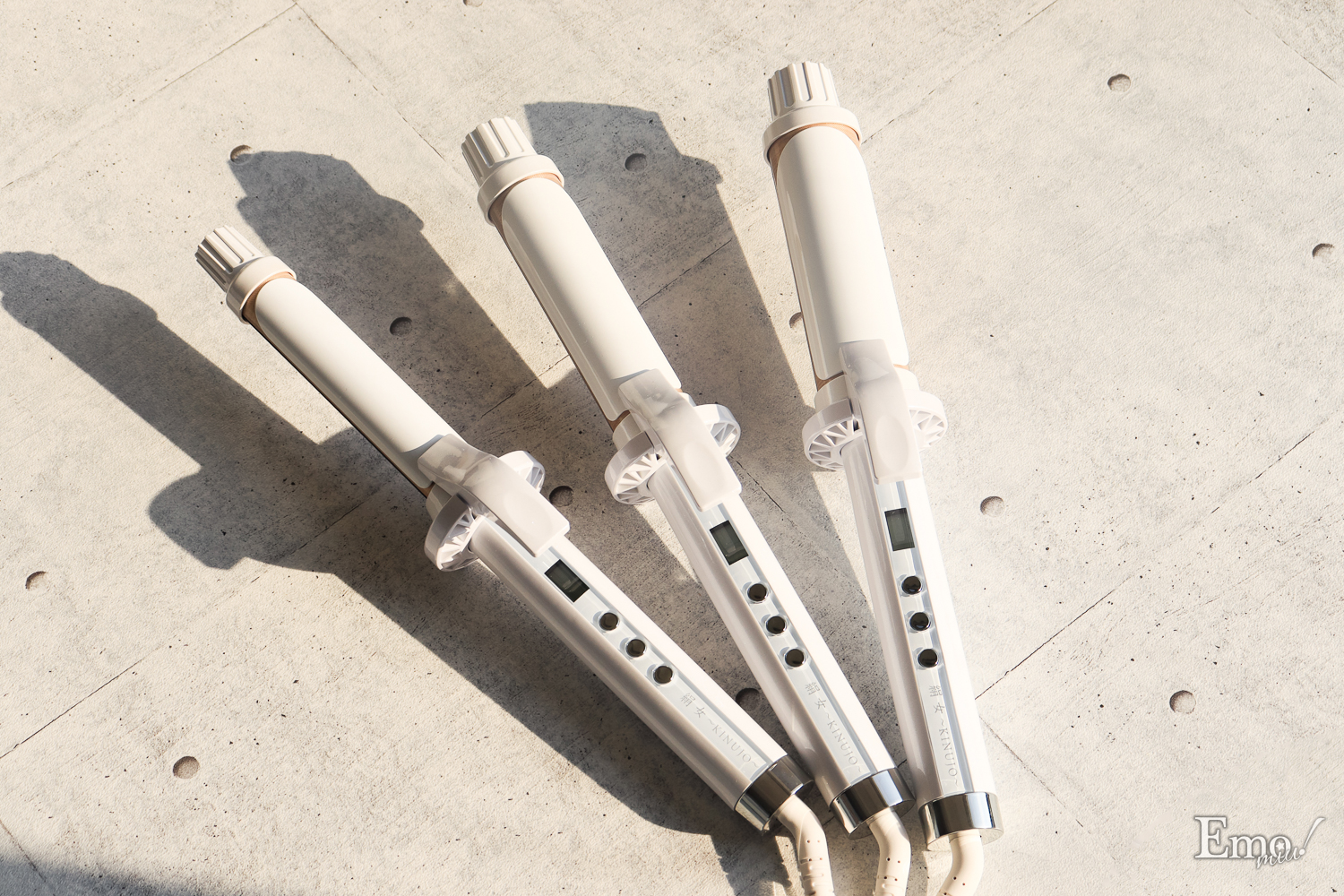 絹女〜KINUJO〜（キヌージョ カールアイロン）カールアイロン 200℃ 10段階の温度切替 海外対応 (32mm) | 絹女〜KINUJO〜（キヌージョ カールアイロン）カールアイロン