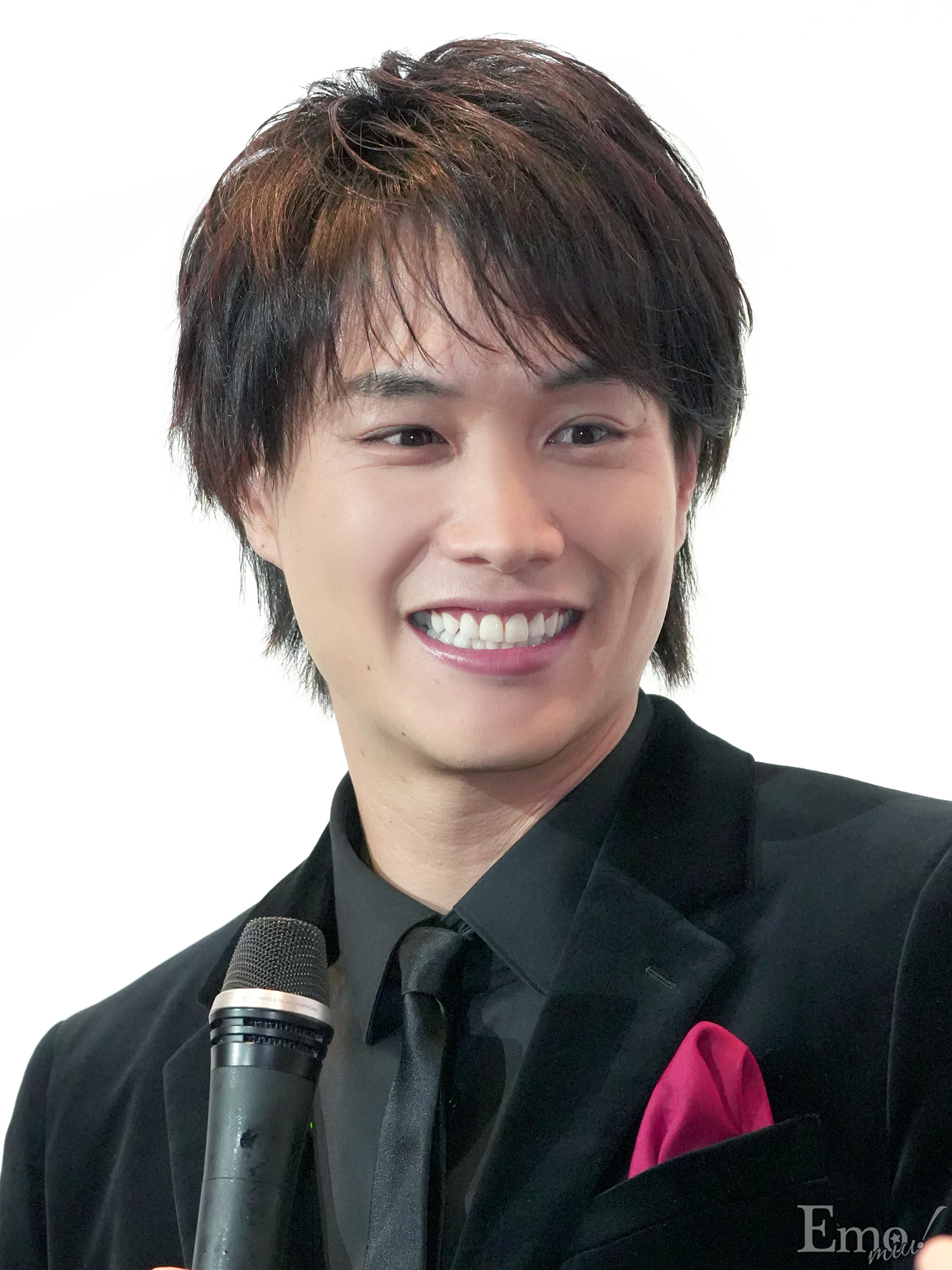 鈴木伸之=金太郎が痛快＆爽快に突き破る！映画【サラリーマン金太郎 暁 