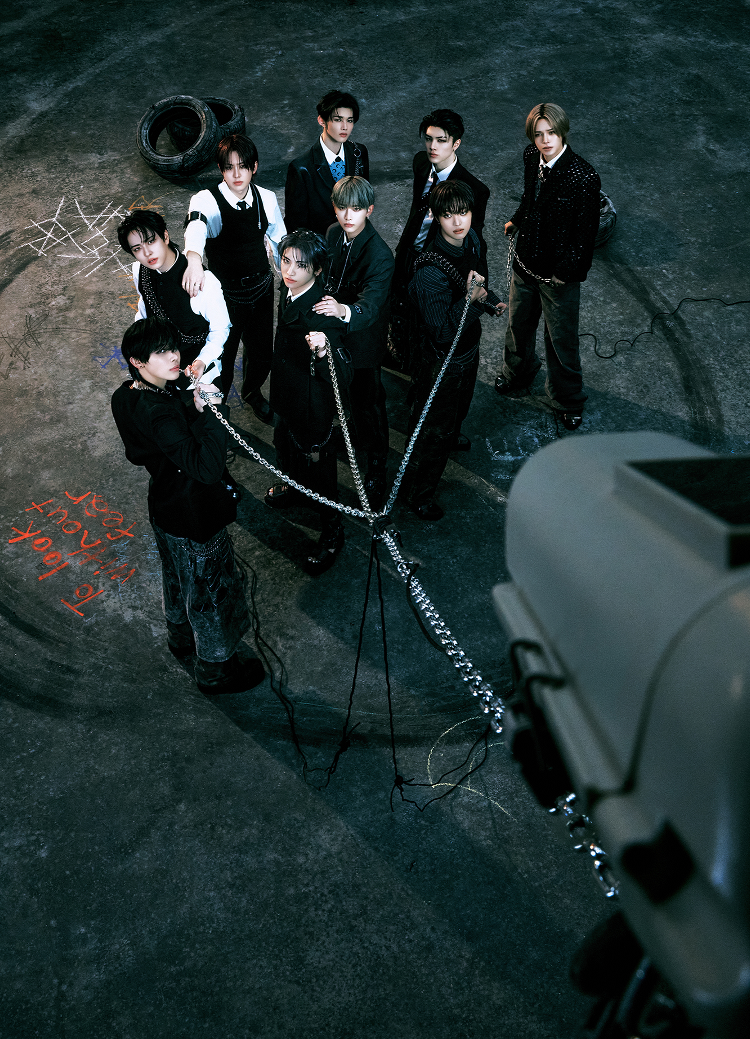 &TEAM 3rd SINGLE「Go in Blind (月狼)」Concept PhotoとArtist Photo 
