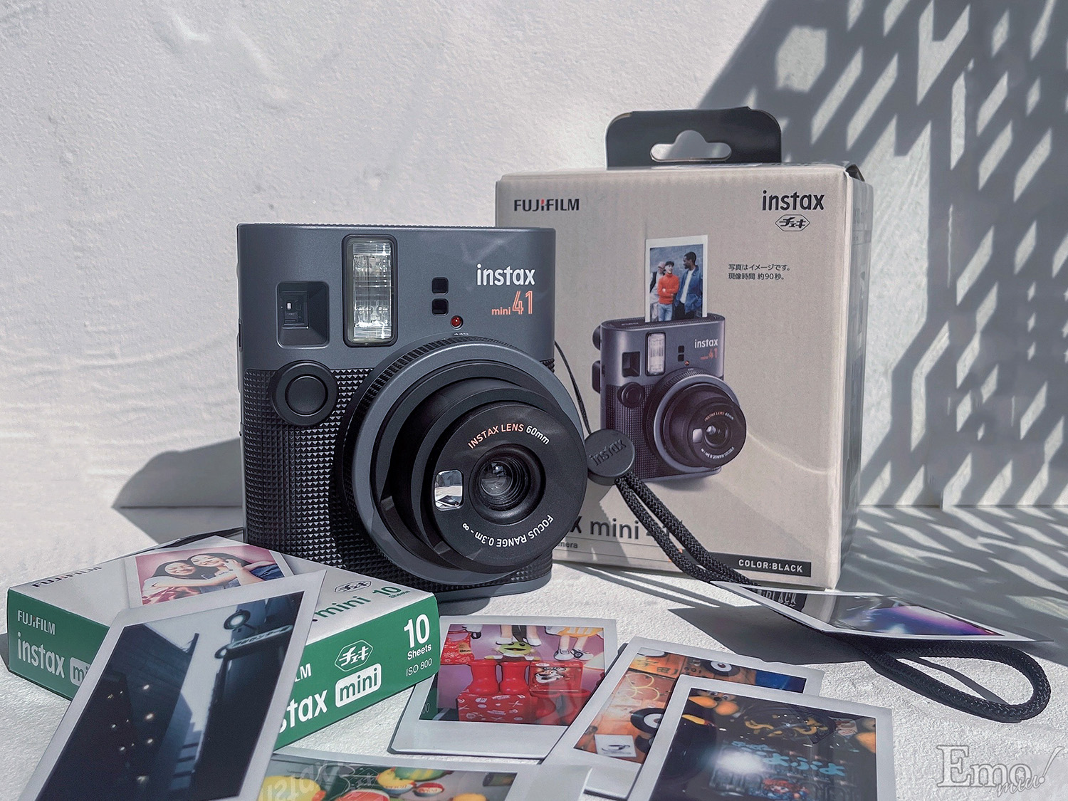 Present！＞クラシックデザインが進化！「“チェキ” instax mini 41 