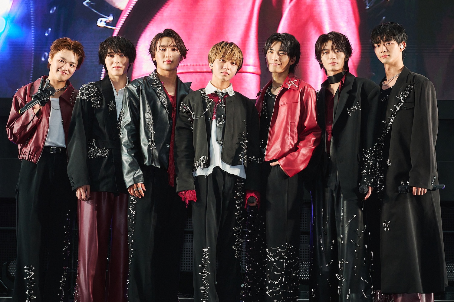 原因は自分にある。】メンバー同士の絆と愛が感じられる写真が大放出 