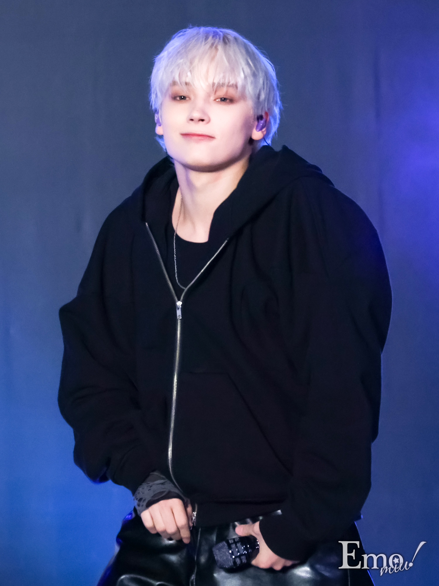 TXT ボムギュ キーホルダー｜TOMORROW ショーケース 2386296445.jpg?1727516996