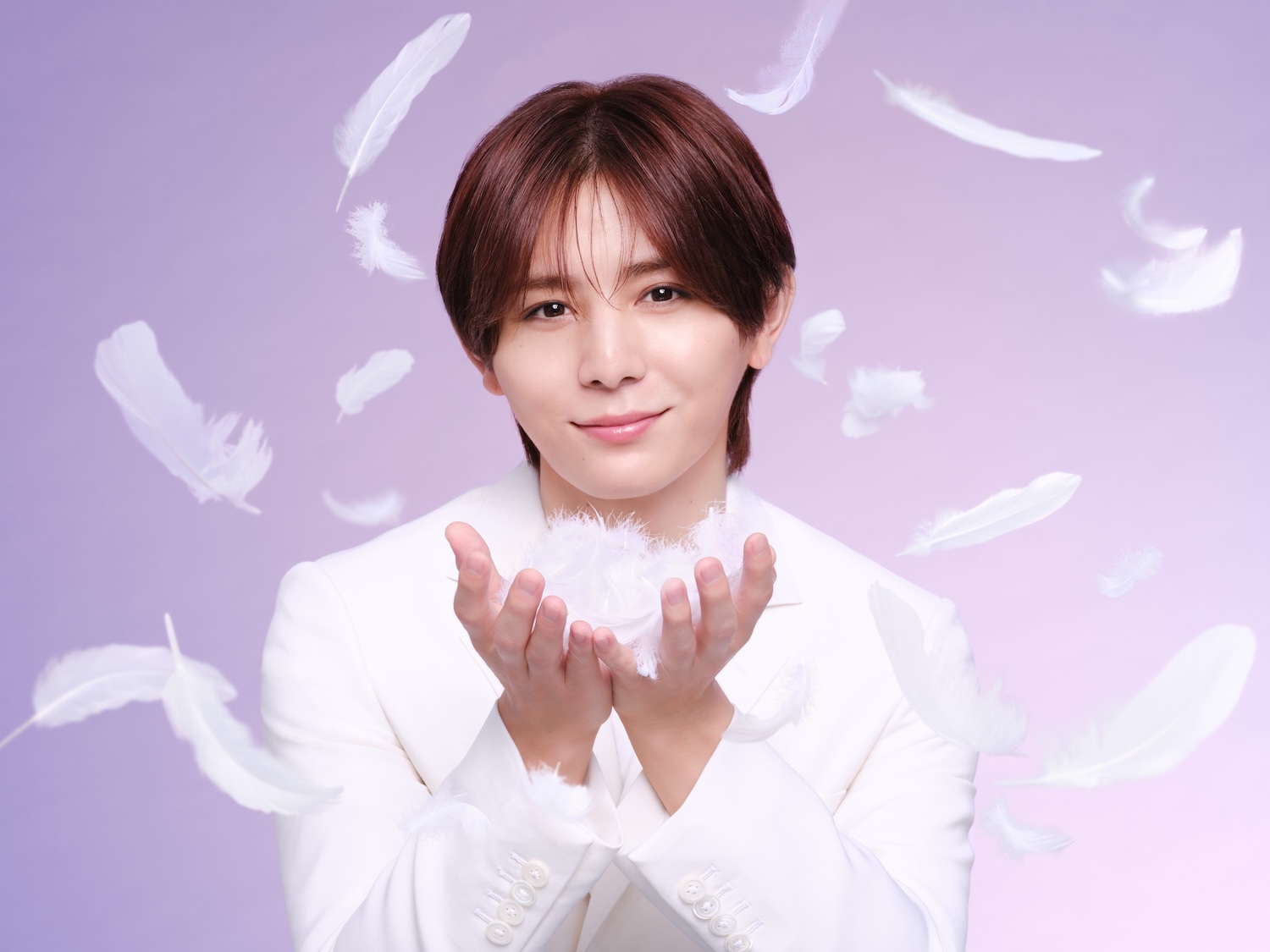 山田涼介が透明感あふれる素肌美を披露！メイベリン ジャパン 
