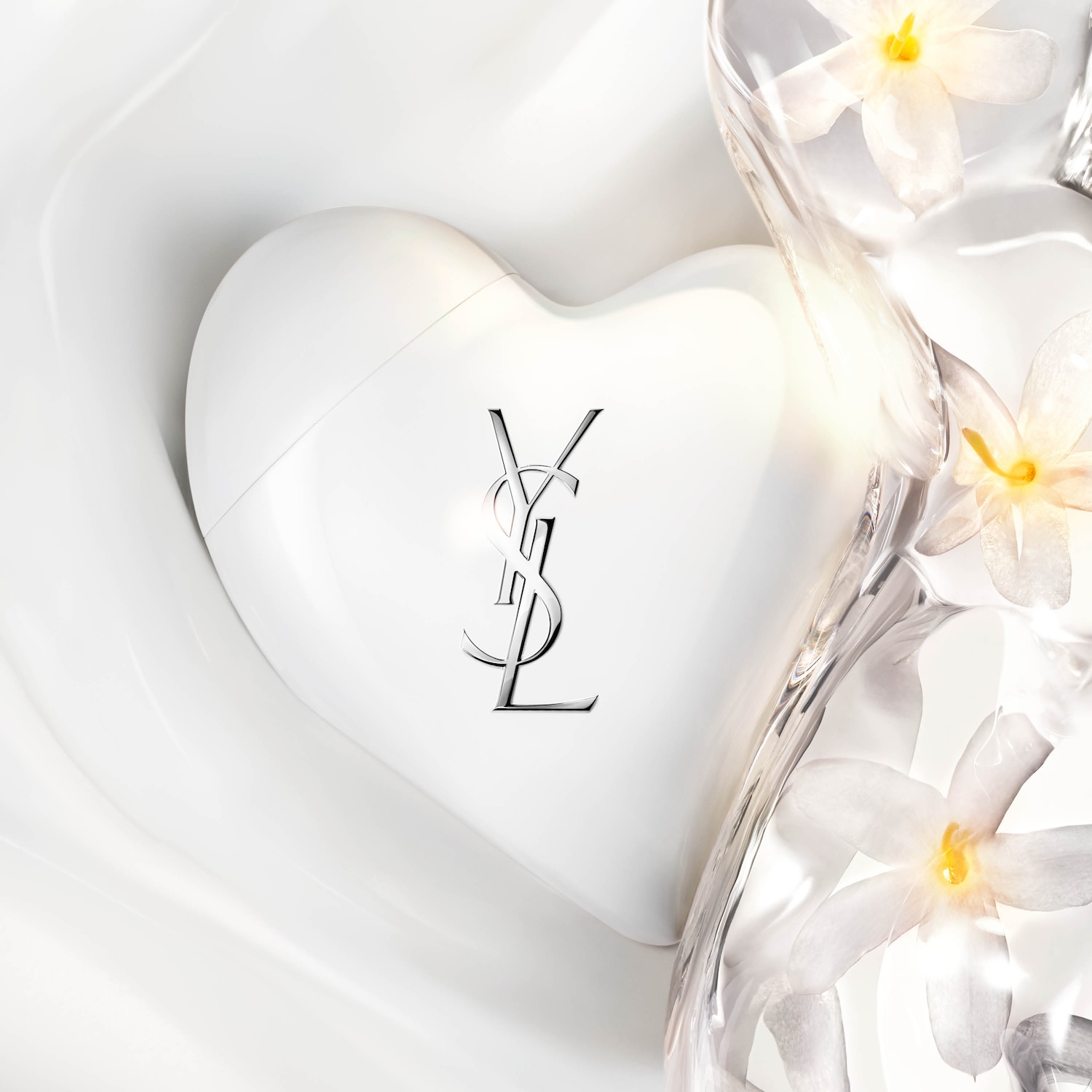 YSL BEAUTY初のハートの形をしたマルチクリーム新発売！96時間うるおい 